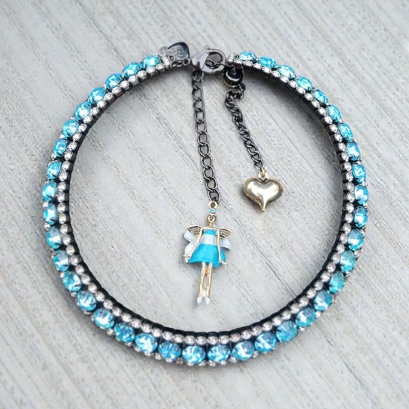 ⭐ 😇 Betsey Johnson Retired Blue Rhinestone Color Necklace - Picture 2 of 13
